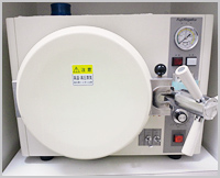 オートクレーブ減菌器